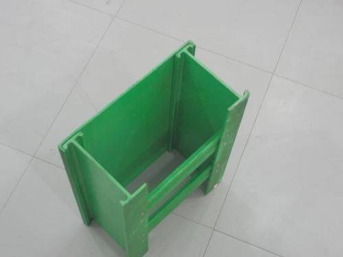 托盘式电缆桥架厂家批发 托盘式电缆桥架厂家批发